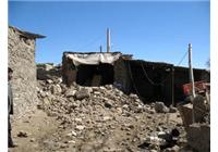 شکل 12- نمایی از میزان تخریب در سازه های خشتی آبادی محمدآباد سرچشمه براشک