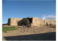 شکل 17- نمایی از میزان تخریب سازه ها در آبادی چشمه روغنی