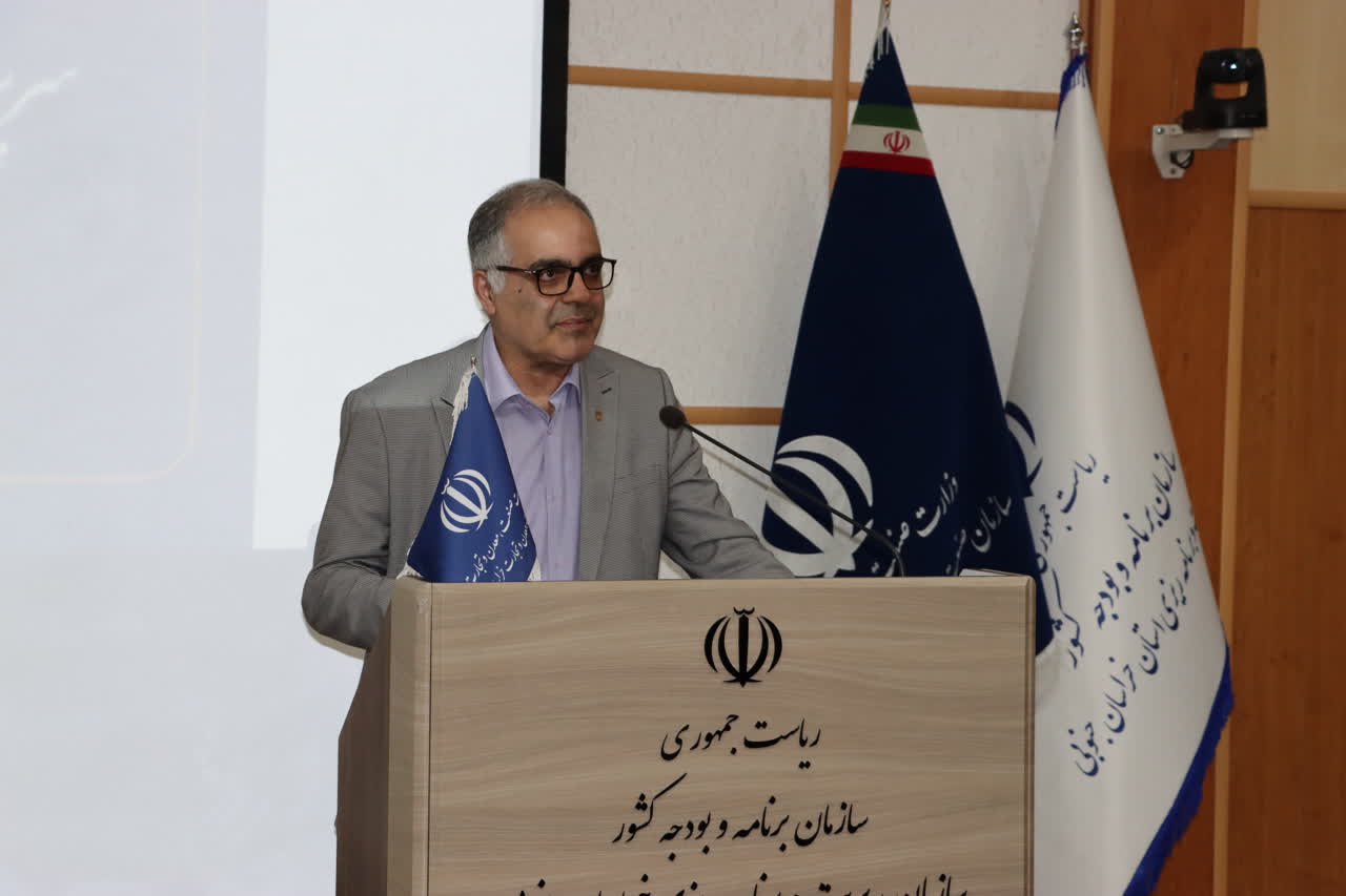 معاون وزیر صمت مطرح کرد: طرح تحول زمین شناسی و اکتشاف ذخایر معدنی در خراسان جنوبی طرح موفقی بود