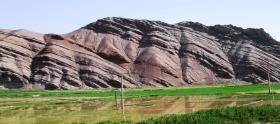 چین خوردگی در نهشته های میوسن، حوالی روستای حصار، استان زنجان